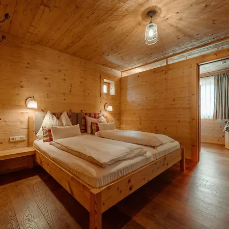Prázdninový areál Almdorf Reiteralm 4*