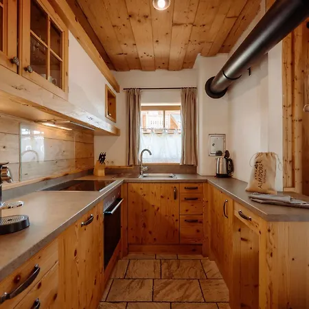 Prázdninový areál Almdorf Reiteralm 4*